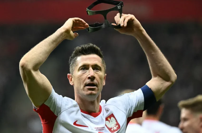  Lewandowski targets 90th Poland goal against Eagles