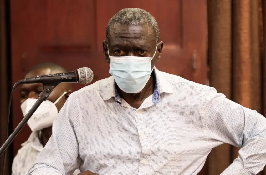  Besigye Collapses During Uganda Treason Trial